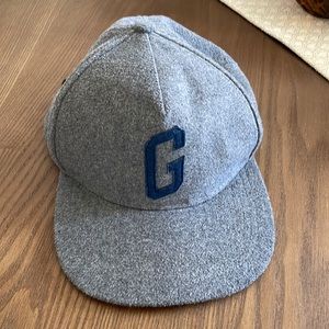 Gray Gap Felt Cap